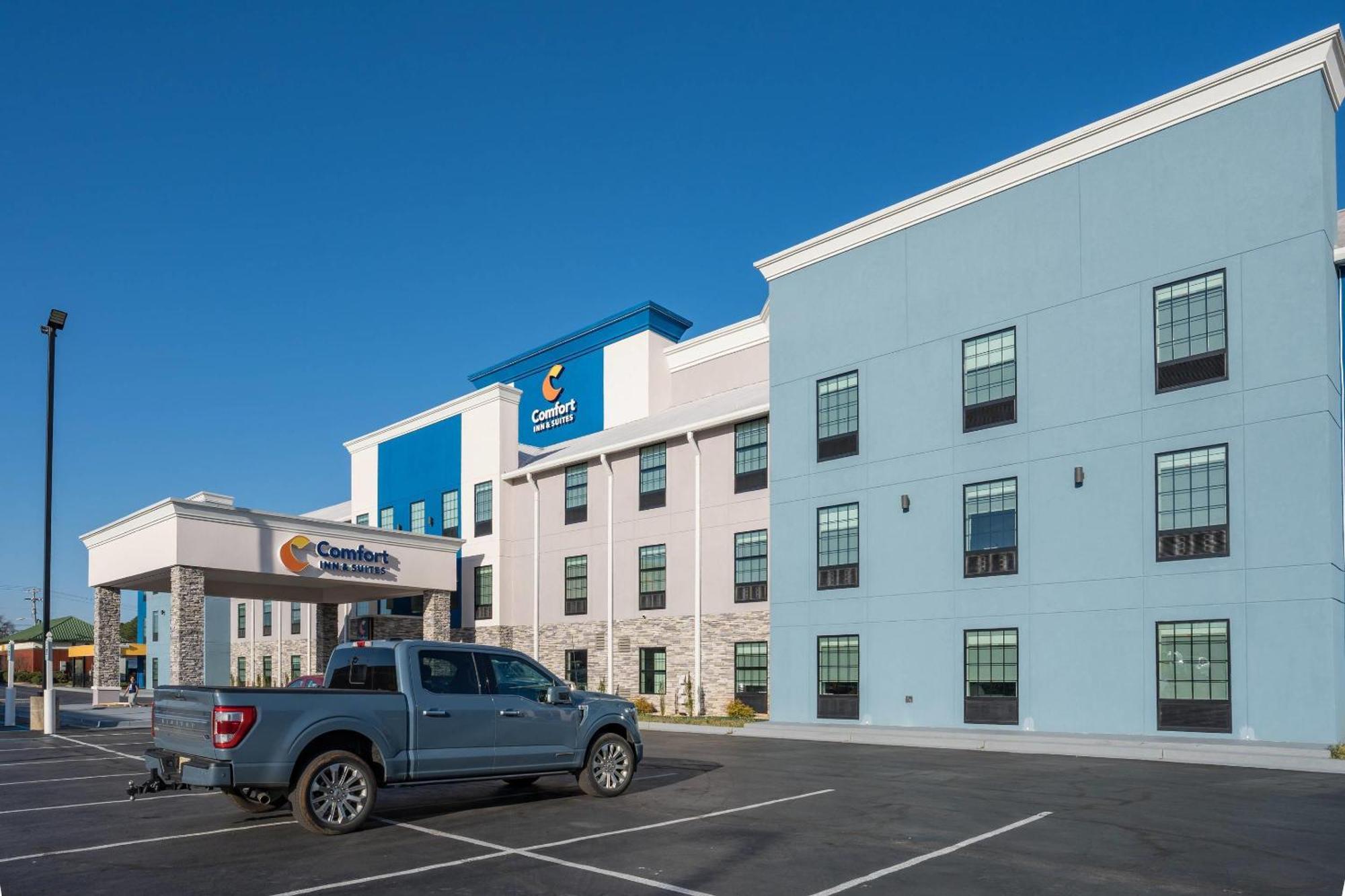 Comfort Inn & Suites River City Decatur Exterior foto